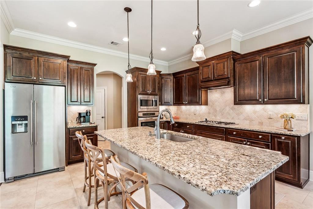 162 COQUILLE Drive