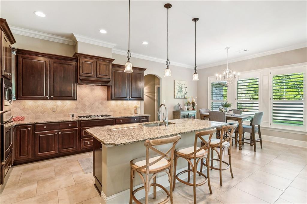 162 COQUILLE Drive