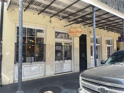 1231 DECATUR Street A New Orleans LA 70116