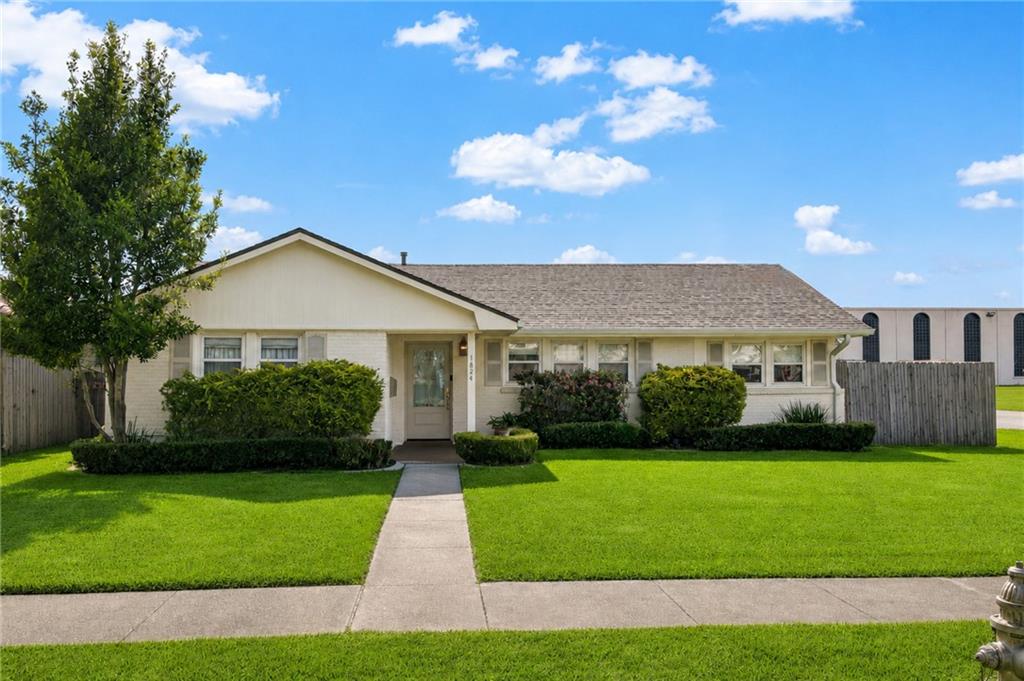 1824 RIDGELAKE Drive