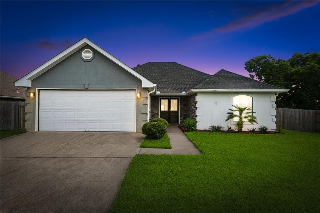 10 OXFORD Drive