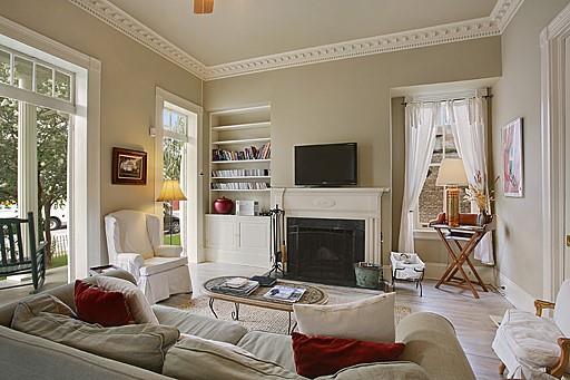 New Orleans, Louisiana 70116, United States, 2 Bedrooms Bedrooms, ,2 BathroomsBathrooms,Residential,Pending,55725