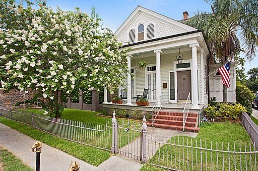 New Orleans, Louisiana 70116, United States, 2 Bedrooms Bedrooms, ,2 BathroomsBathrooms,Residential,Pending,55725