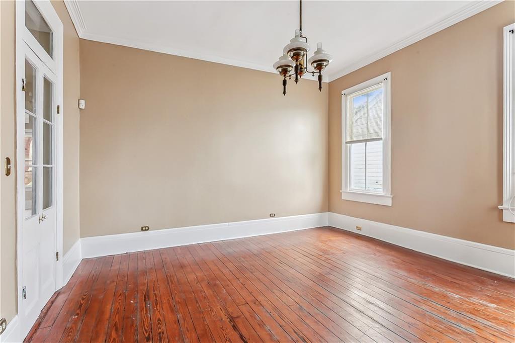 New Orleans, Louisiana 70115, United States, 4 Bedrooms Bedrooms, ,3 BathroomsBathrooms,Residential,Active,66032