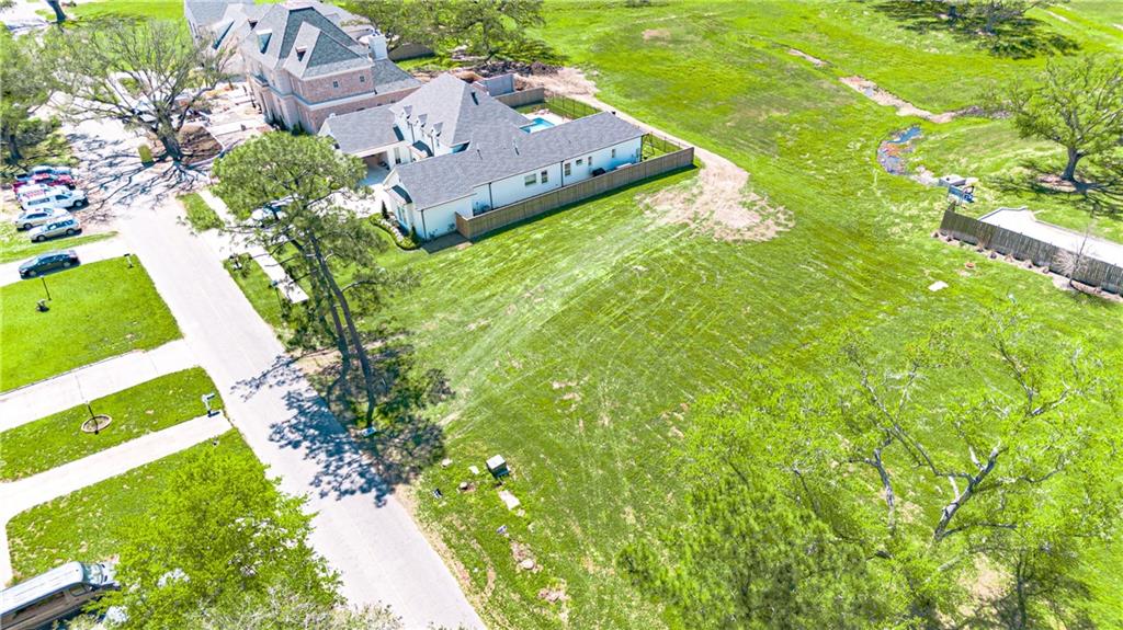Photo 1 of 13 — 143 COLONIAL CLUB Drive, Harahan, LA 70123