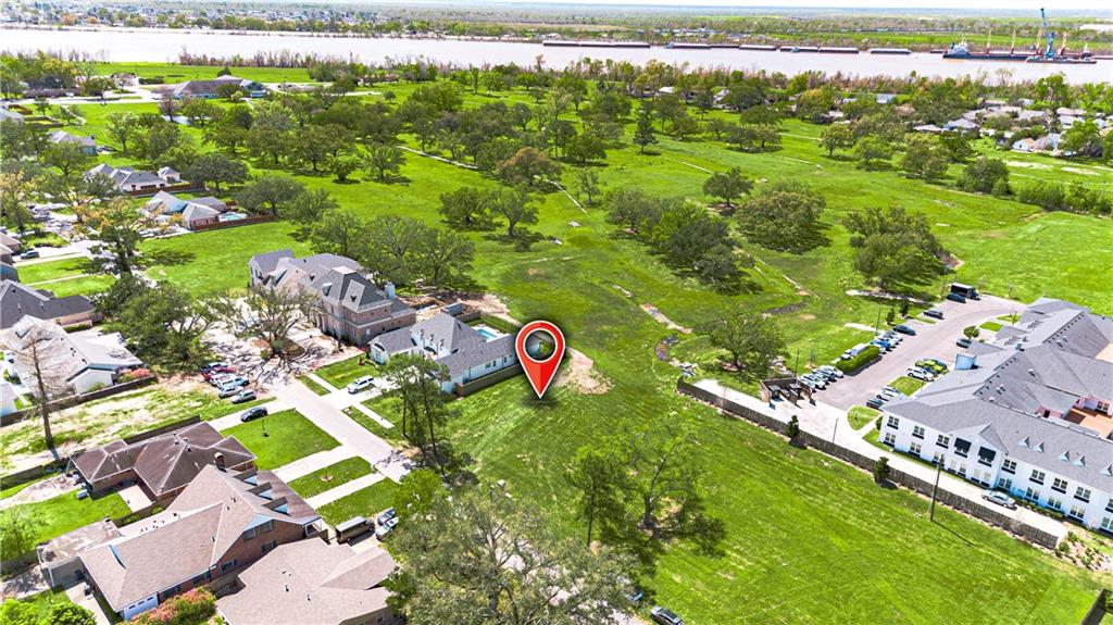 143 COLONIAL CLUB Drive