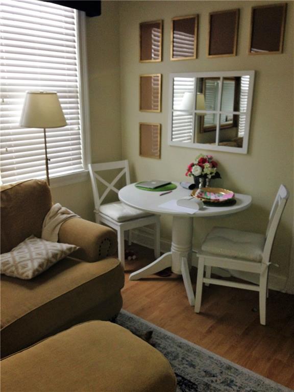 New Orleans, Louisiana 70124, United States, 2 Bedrooms Bedrooms, ,1 BathroomBathrooms,Residential,Active,123870