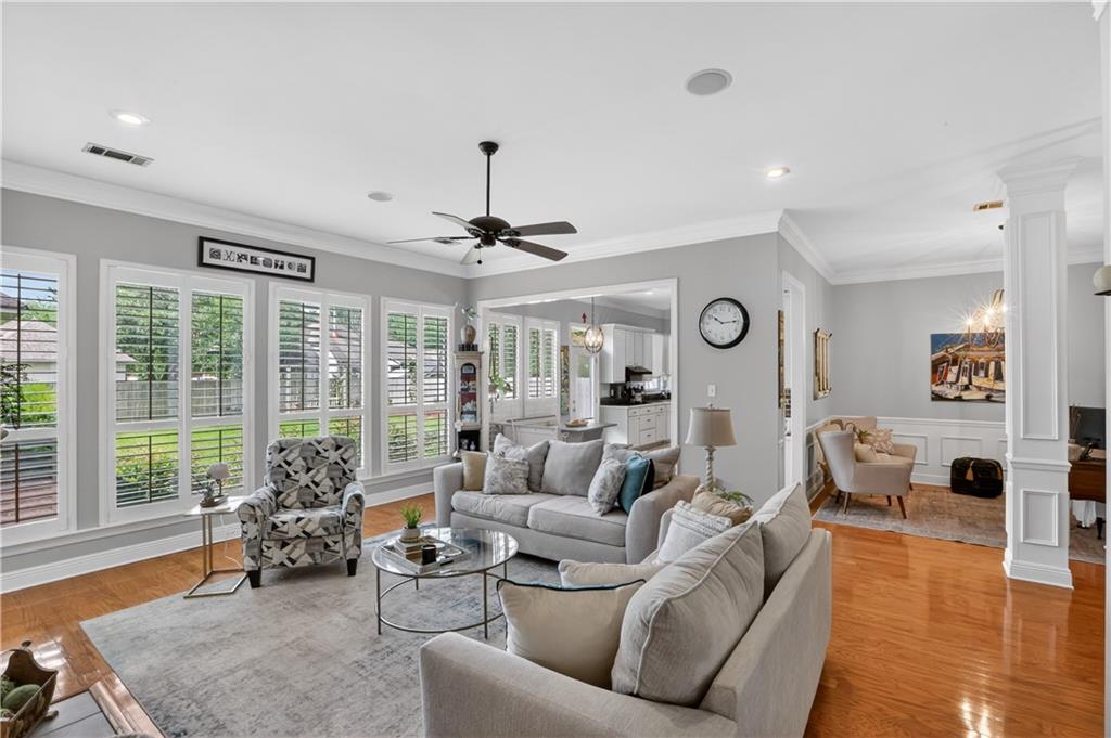 3200 RANGE Court