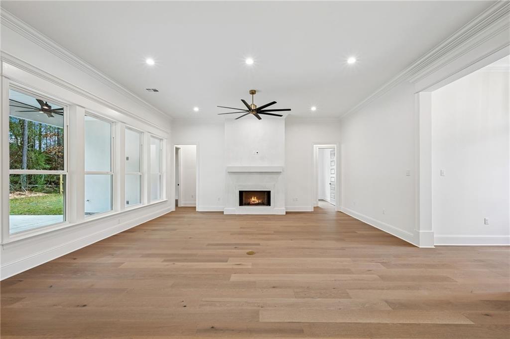 2016 KINGSWOOD Drive