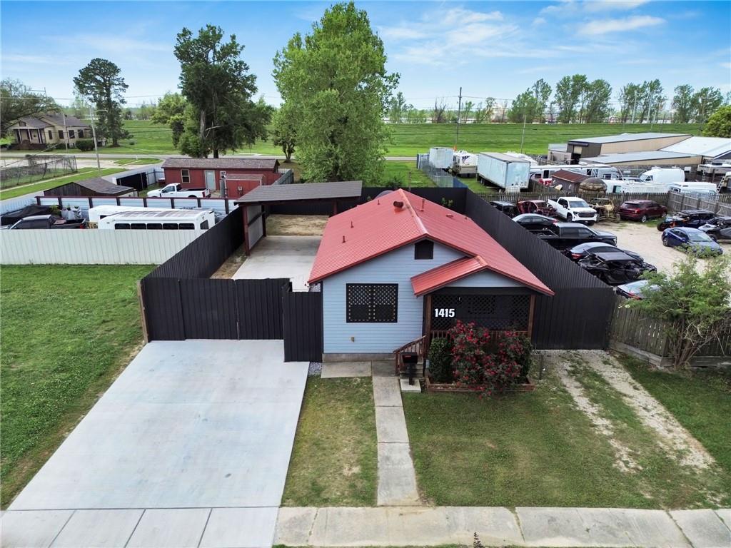 1415 LLOYD PRICE Avenue