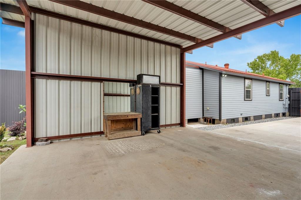 1415 LLOYD PRICE Avenue