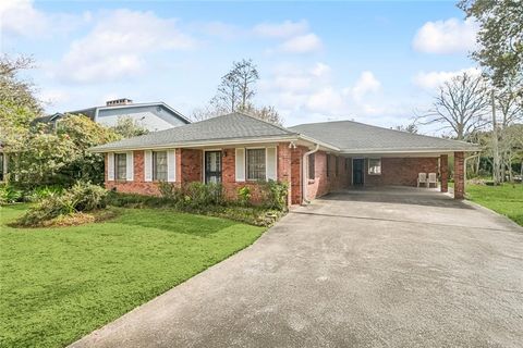 265 CITRUS Road River Ridge LA 70123