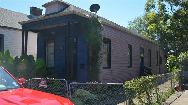 5436 BURGUNDY ST, NEW ORLEANS, LA 70117 - Image 8709bd024426ec9f6f556e1c331befdb/2044050945