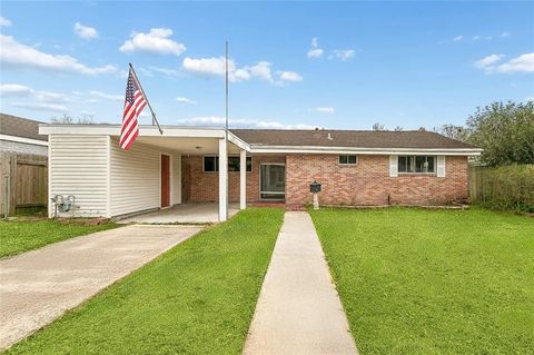 145 LEVEE VIEW Drive River Ridge LA 70123