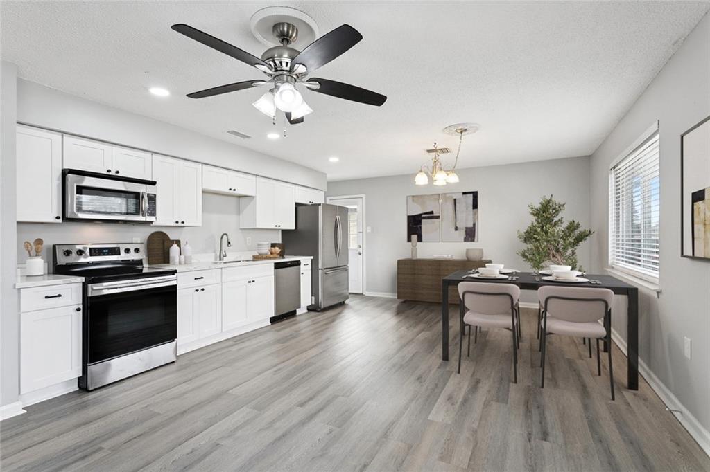 4104 E LOUISIANA STATE Drive