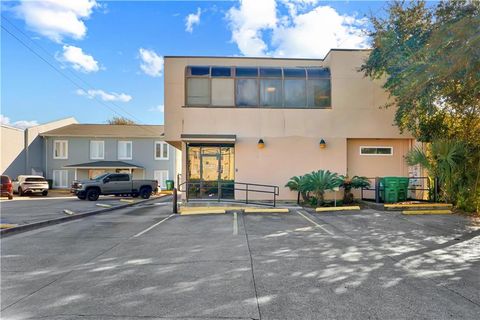 2309 N HULLEN Street Metairie LA 70001