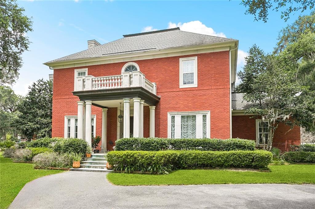 1 MERLIN Lane