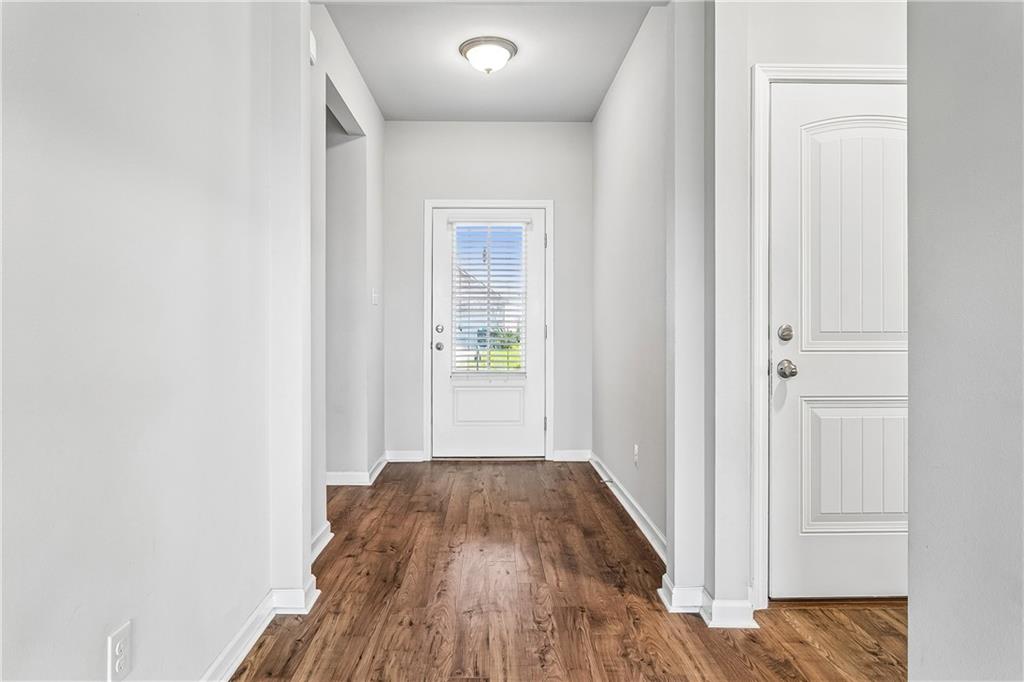 697 LAKESHORE VILLAGE Drive