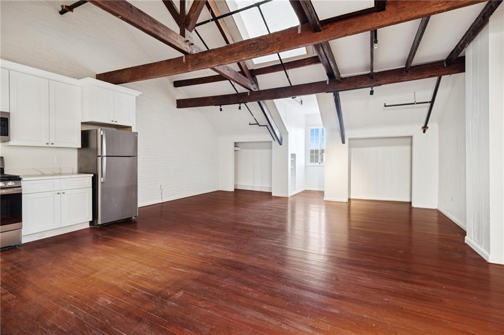 518 GOVERNOR NICHOLLS Street 401