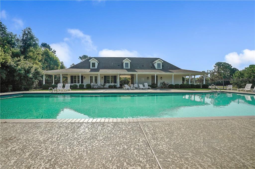 2024 WHITE DOVE Drive