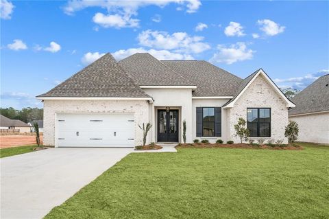 2024 WHITE DOVE Drive Madisonville LA 70447