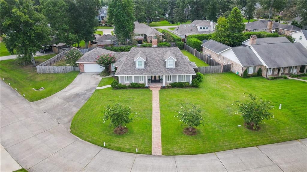 101 BAYOU PEREZ Drive