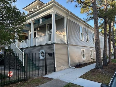 3040 ESPLANADE Avenue New Orleans LA 70119