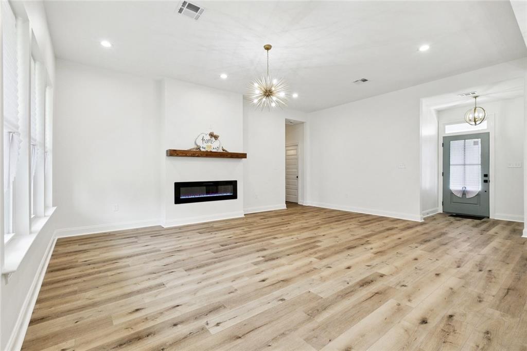 7211 CLAIBORNE Court