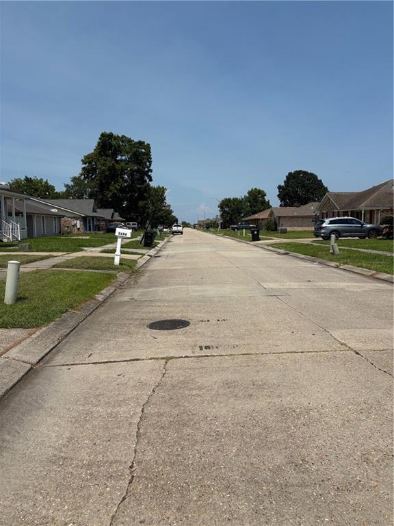 3020 LAKEWOOD Drive