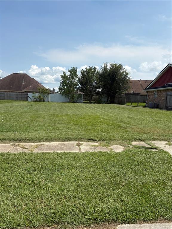 3020 LAKEWOOD Drive