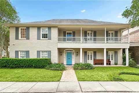 Photo of 5900 PERRIER Street, New Orleans, LA 70115 (MLS # 2553766)