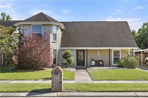 Photo of 2701 S LAKE Boulevard, Violet, LA 70092 (MLS # 2553549)