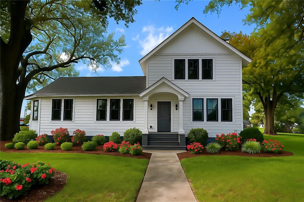 Photo 1 of 20 — 305 E 2ND Street, Thibodaux, LA 70301
