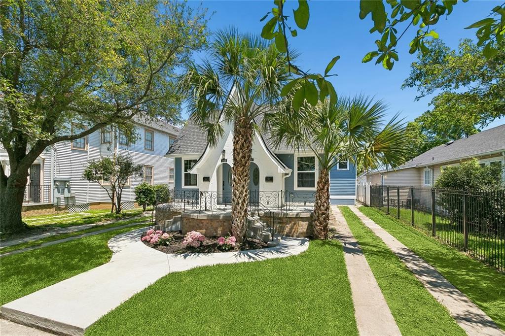 3905 ELYSIAN FIELDS Avenue