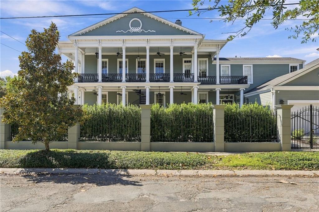 3307 PRYTANIA Street