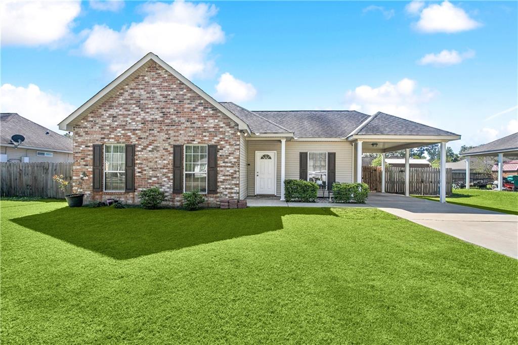 Ponchatoula, Louisiana 70454, United States, 3 Bedrooms Bedrooms, ,2 BathroomsBathrooms,Residential,Active,221525 Ponchatoula, Louisiana 70454, United States, 3 Bedrooms Bedrooms, ,2 BathroomsBathrooms,Residential,Active,221525