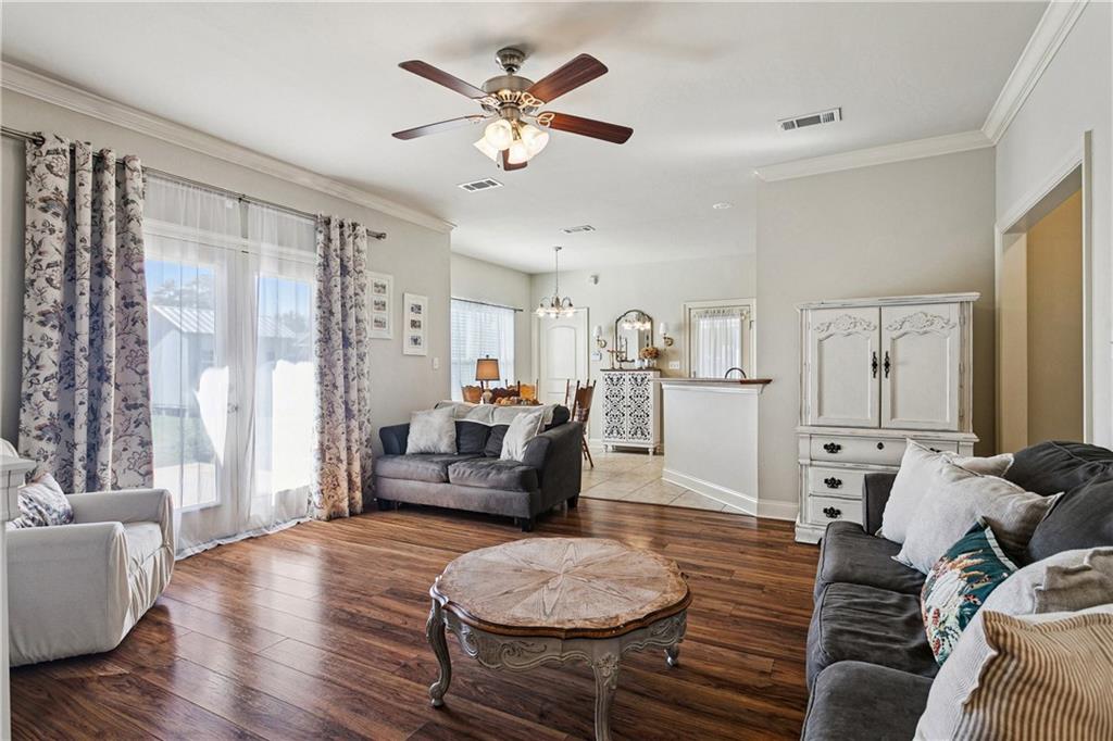 Ponchatoula, Louisiana 70454, United States, 3 Bedrooms Bedrooms, ,2 BathroomsBathrooms,Residential,Active,221525