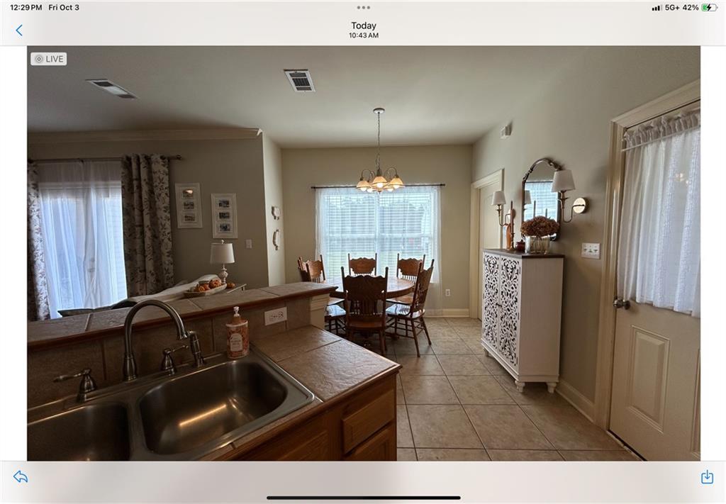 Ponchatoula, Louisiana 70454, United States, 3 Bedrooms Bedrooms, ,2 BathroomsBathrooms,Residential,Active,221525