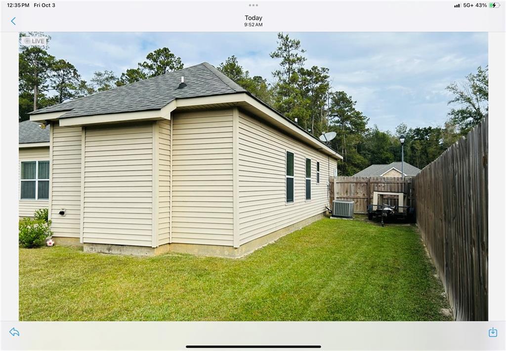 Ponchatoula, Louisiana 70454, United States, 3 Bedrooms Bedrooms, ,2 BathroomsBathrooms,Residential,Active,221525