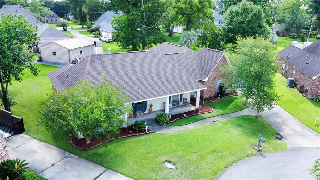 37161 SHADOW Court
