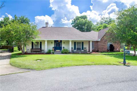 Photo of 37161 SHADOW Court, Prairieville, LA 70769 (MLS # 2560927)