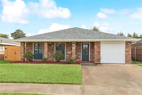 213 LASALLE Drive River Ridge LA 70123