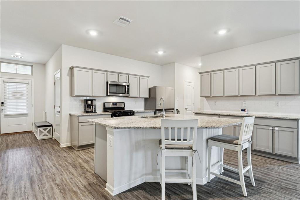 5180 CLARKSTON GROVE Drive