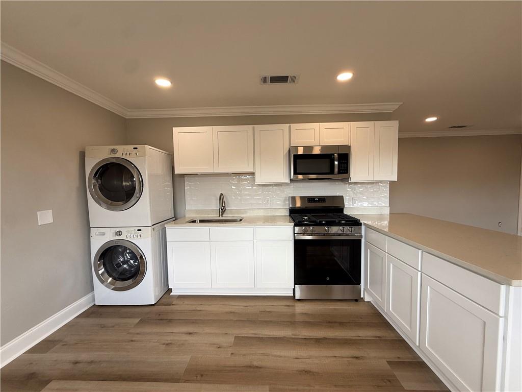 4520-4526 HERRMANN Street