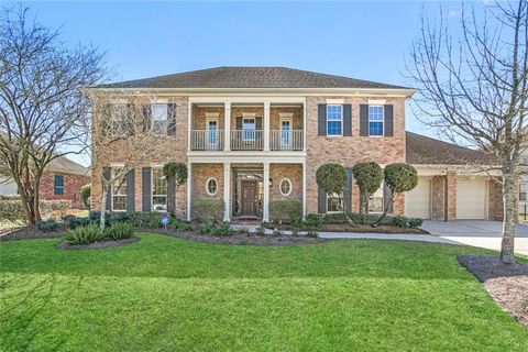 19 PINEHURST Drive New Orleans LA 70131