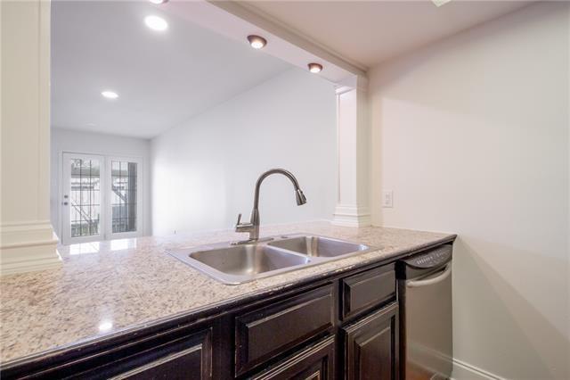 1600 MARSEILLE Drive 21