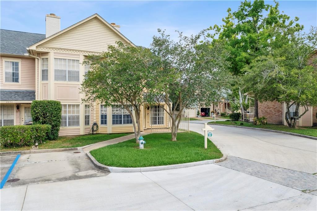 2205 AUDUBON TRACE Avenue 2205