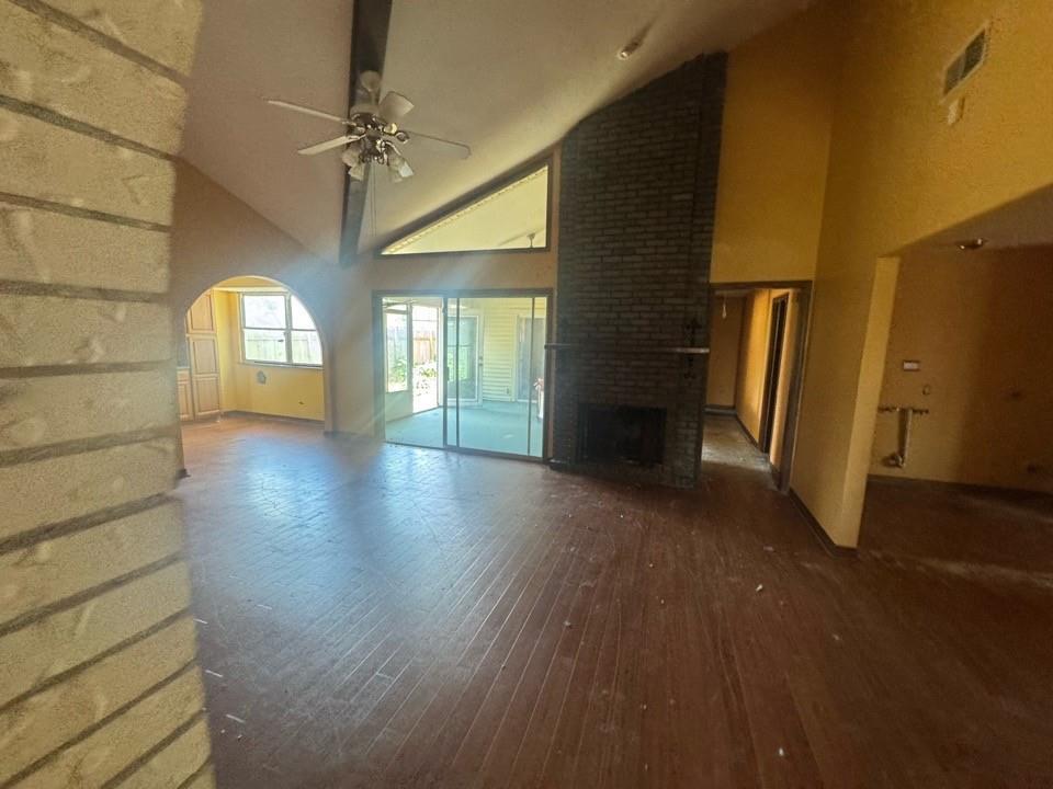 80 NASSAU Avenue