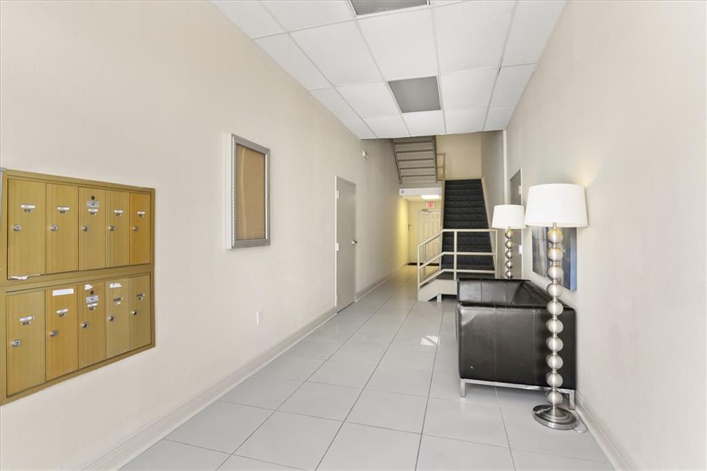 2628 METAIRIE LAWN Drive