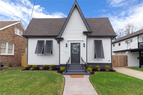 4910 LAFAYE Street New Orleans LA 70122